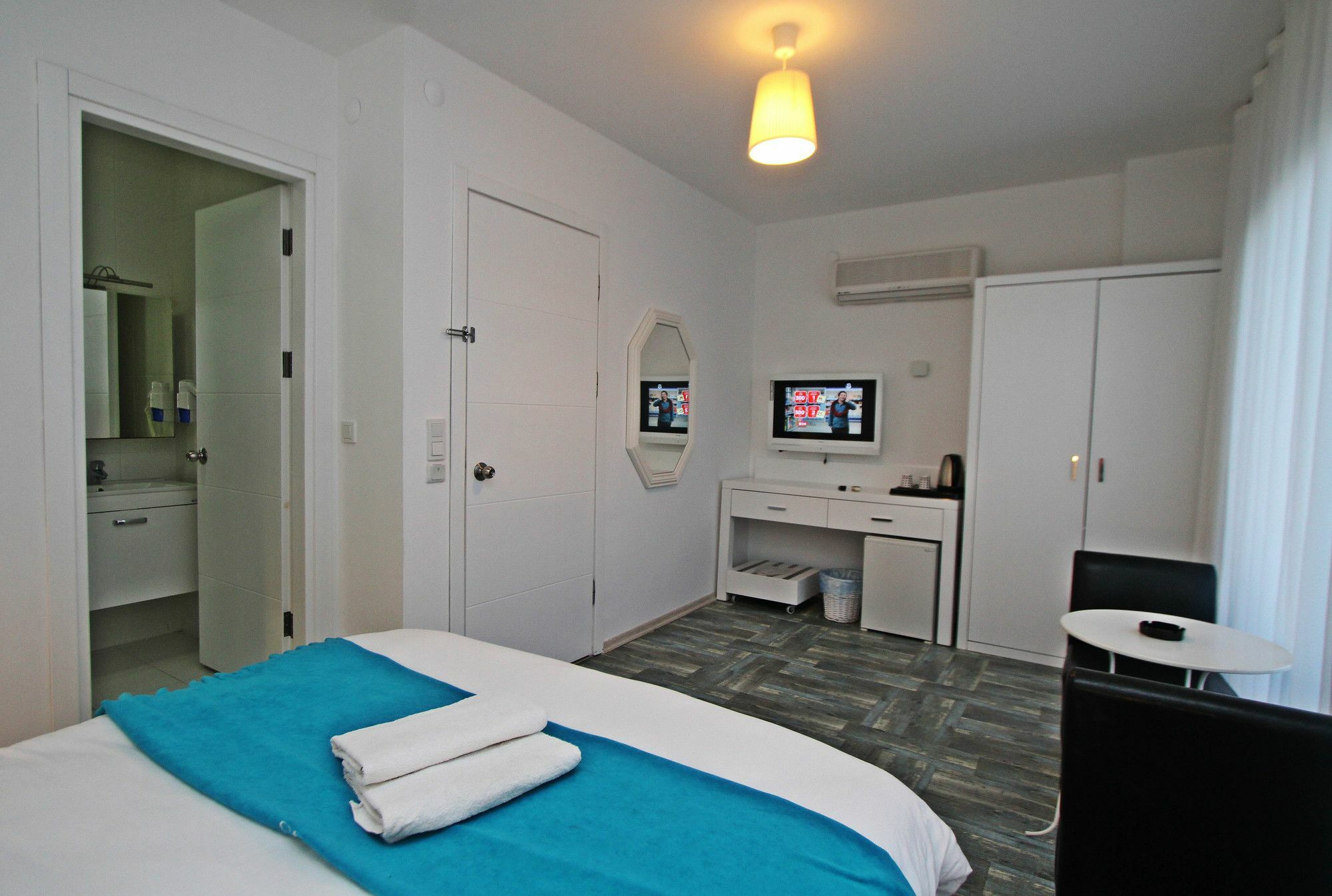 Larimar Boutique Hotel Çeşme Buitenkant foto